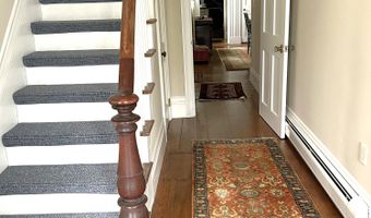 53 Congress St, Belfast, ME 04915