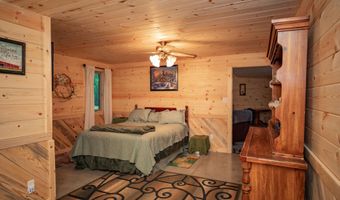 4978 S 11th Rd, Aldrich, MO 65601