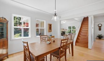 11255 Kroenig Rd, Amity, OR 97101