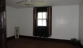 401 S Third St, Altamont, IL 62411