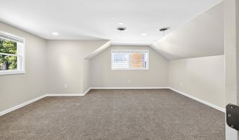 910 MONROE Ter, Dover, DE 19904
