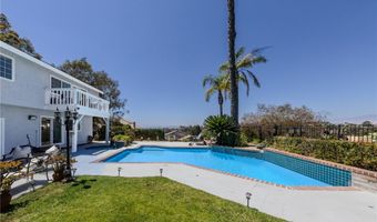 6415 E Stonebridge, Anaheim, CA 92807
