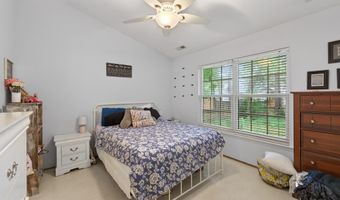626 Thornbird Cir, Boiling Springs, SC 29316