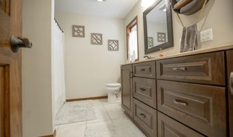 702 260Th St, Algona, IA 50511