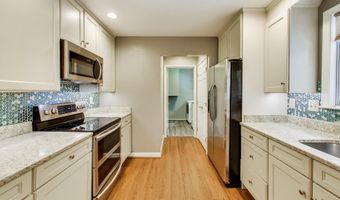 2012 BERMONDSEY Dr, Bowie, MD 20721