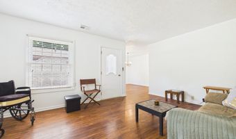 4406 Dartmouth Dr, Anderson, IN 46013