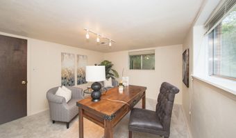 1365 Chalmers Dr, Ann Arbor, MI 48104