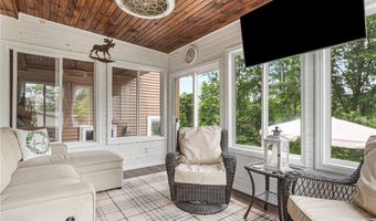 223 Horseshoe Dr, Adams Twp., PA 16046