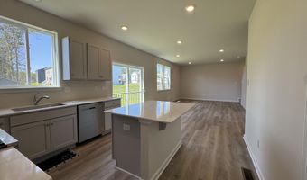 17 Whaler Ave, Barnegat, NJ 08005