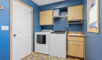 1405 Steger Rd NW, Alexandria, MN 56308