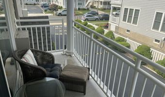 100 3rd Ave 32, Belmar, NJ 07719