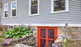 540 Greenville Rd, North Smithfield, RI 02896