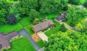 8537 Ridge Hill Dr, Indianapolis, IN 46217