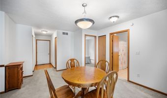 232 Bayview Dr, Cortland, OH 44410