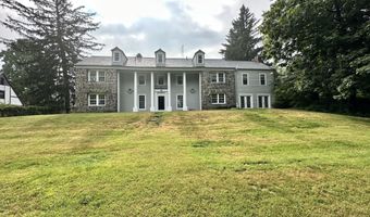 9 Birch Hill Rd, Albany, NY 12211
