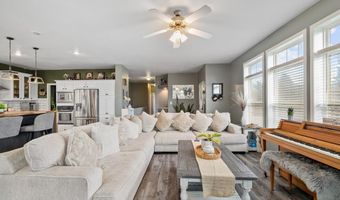 420 CHEYENNE Ave, Albin, WY 82050