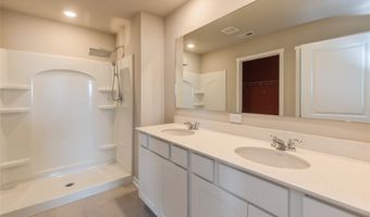4404 NE 16th St, Ankeny, IA 50021