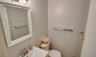 1822 Muny Vista Ct A, Alton, IL 62002