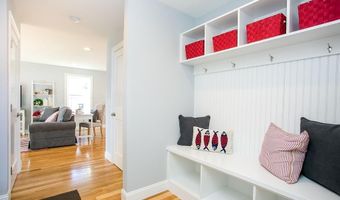 107 Orchard Ave, Middletown, RI 02842