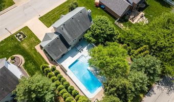 854 Marc Dr, Alton, IL 62002