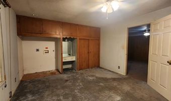 2015 S Dewey Ave, Bartlesville, OK 74003