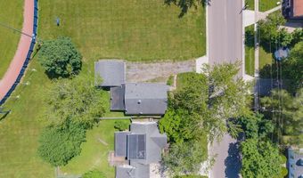 922 Addison St, Adrian, MI 49221
