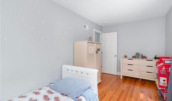 219 Fenner Hill Rd, Hopkinton, RI 02832