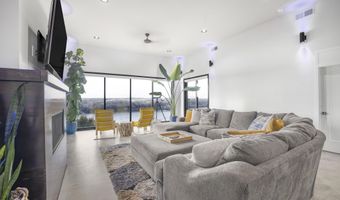 256 Snake River Dr, American Falls, ID 83211