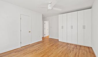 4929 JAMESTOWN Rd, Bethesda, MD 20816