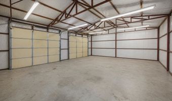 465 Private Road 2698, Alvord, TX 76225