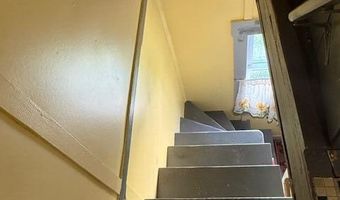 10 Palm St, Baileyville, ME 04694