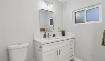 1204 E El Norte Pkwy, Escondido, CA 92027