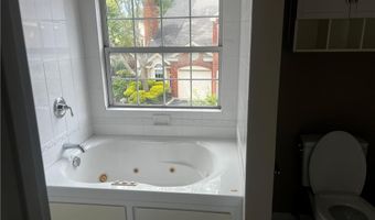 626 Smithfield Rd, North Providence, RI 02904