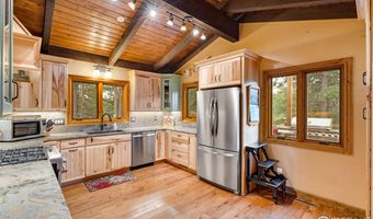 89 Aspen Leaf Ln, Bellvue, CO 80512