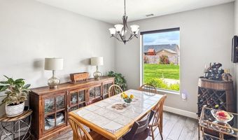 406 Plantation Ct, Carlsbad, NM 88220