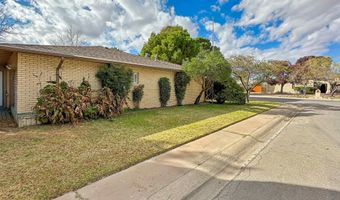 1510 S Country Club Cir, Carlsbad, NM 88220