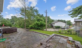 2794 Pinebrook Dr, Arnold, MO 63010