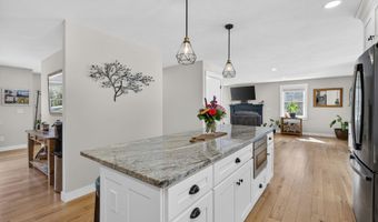 21 N Mason Rd, Brookline, NH 03033