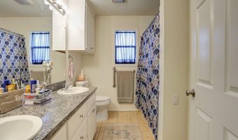 1111 Deer Ct, Abernathy, TX 79311