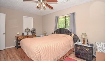 2304 NOLEN Dr, Alexander City, AL 35010