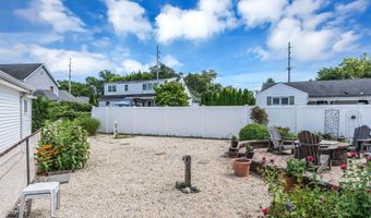 101 River Ct, Belmar, NJ 07719