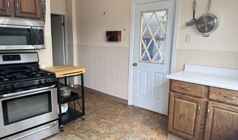 150 Cardinal Ave, Albany, NY 12209
