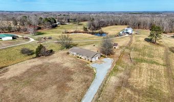 628 Tom White Rd, Big Sandy, TN 38221