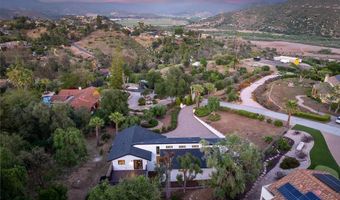 2927 Lawrence Ln, Escondido, CA 92025