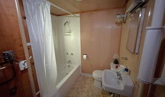248 Cowan Rd, Averill, VT 05901