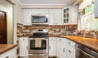 532 Terrace Dr, Alloway, NJ 07422
