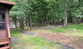 32 Shawnee Trl, Albrightsville, PA 18210