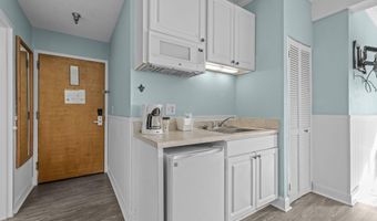 602 W Ft Macon Rd 249, Atlantic Beach, NC 28512