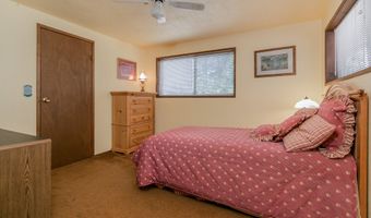 25454 PERKINS Rd, Veneta, OR 97487