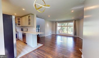 6337 PHYLLIS Ln, Alexandria, VA 22312